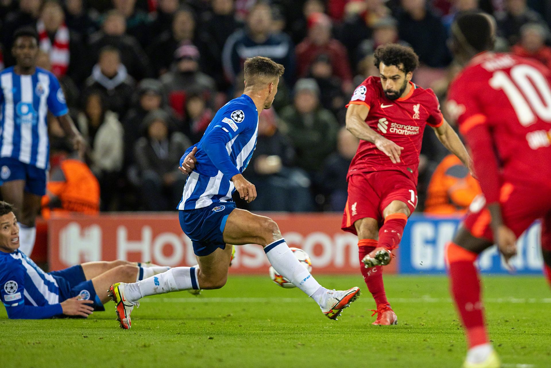 AYX官方直播-关于利物浦披露阵容，准备在对阵波尔图的比赛中取胜的信息