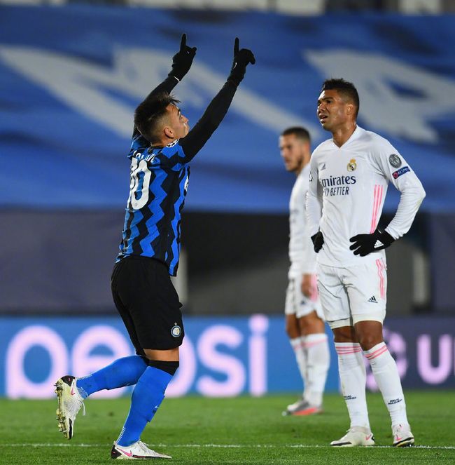 包含门兴主场大胜,继续领先积分榜的词条 包含门兴主场大胜,继续领先积分榜的词条