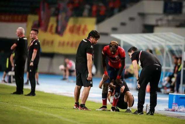 关于破解对手防线并非易事,团队作战调动全员的信息 关于破解对手防线并非易事,团队作战调动全员的信息