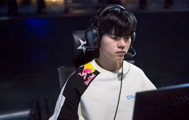 爱游戏-包含HLE横扫EDG，Viper爆发神勇的词条