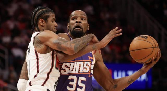 包含马刺主场惨败，士气受到严重打击的词条