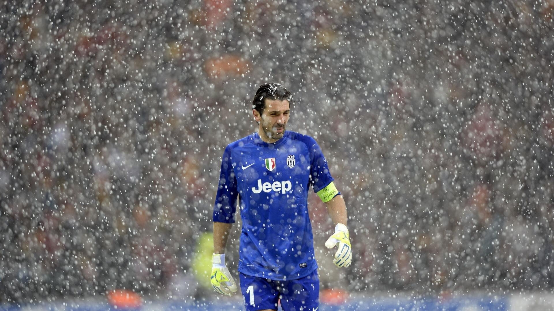 北欧风暴席卷南美防线，黄喜灿独舞，冰岛力克秘鲁书写战术传奇